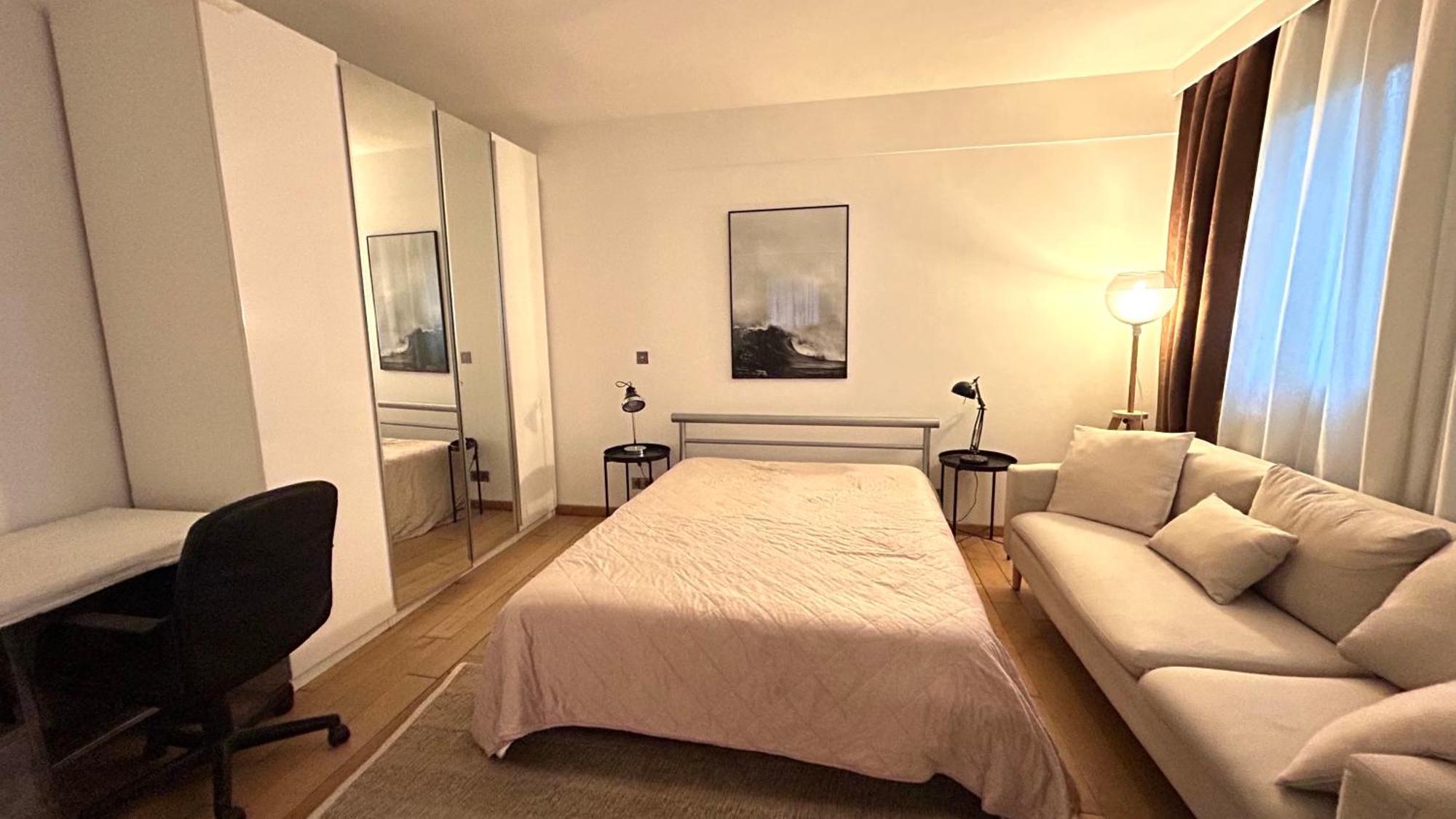 פריז Big Apartment Eiffel Tower View מראה חיצוני תמונה
